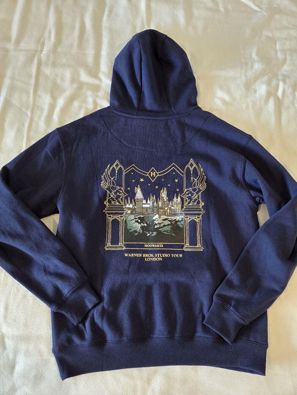 NWT Harry Potter Hogwarts Warner Bros London Studio Tour Hoodie Sz Medium